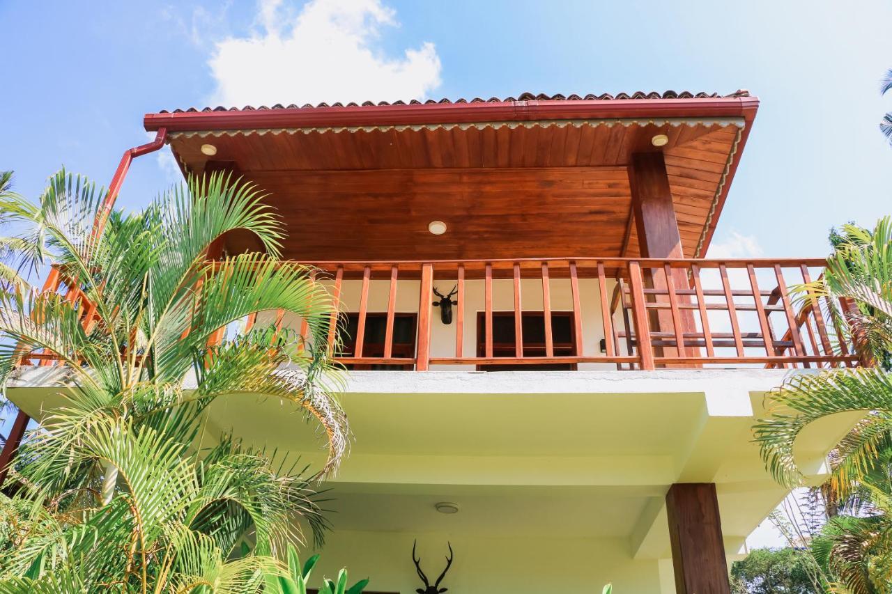 Anb Surf View Hotel Tangalle Bagian luar foto