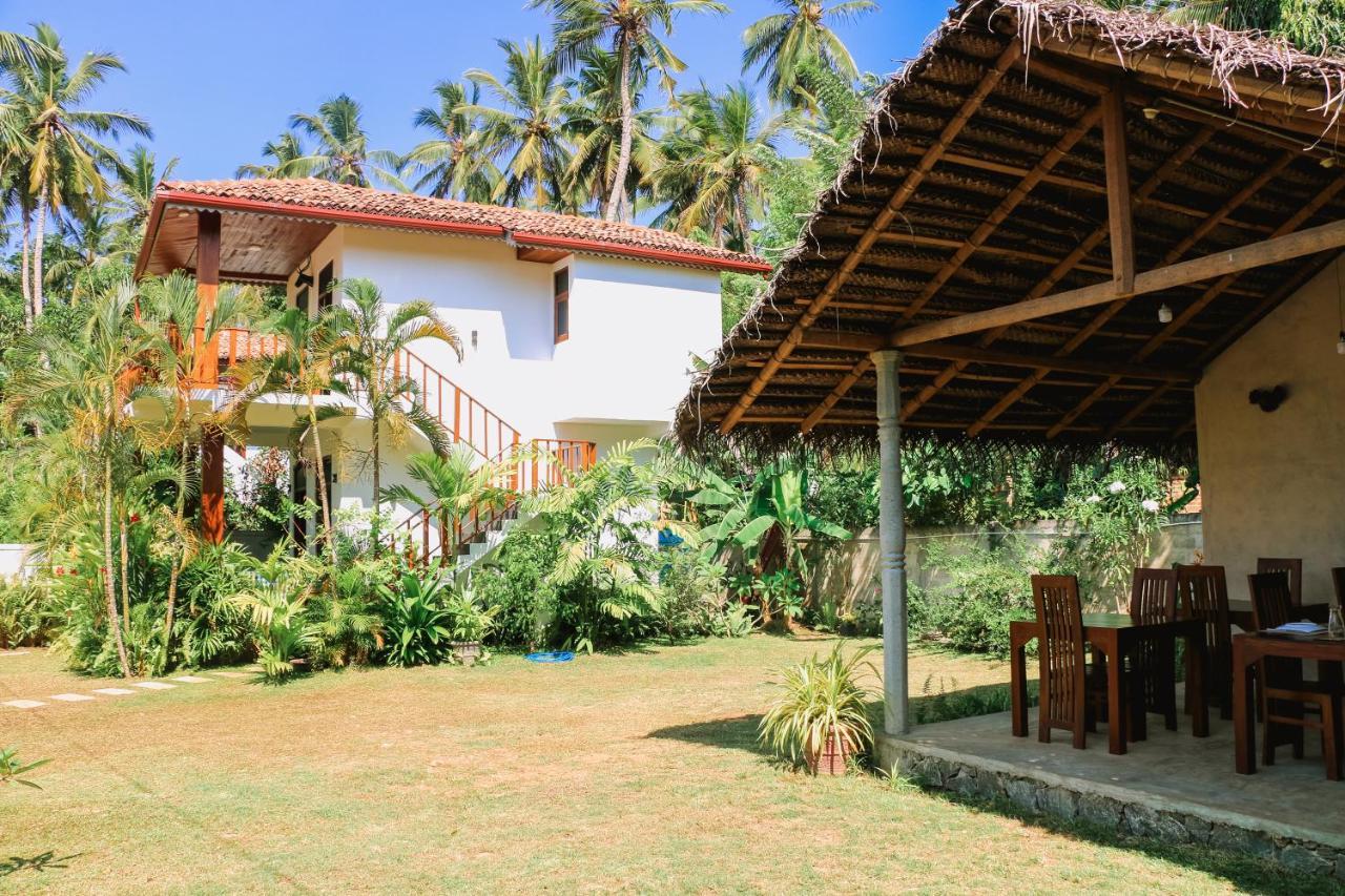 Anb Surf View Hotel Tangalle Bagian luar foto